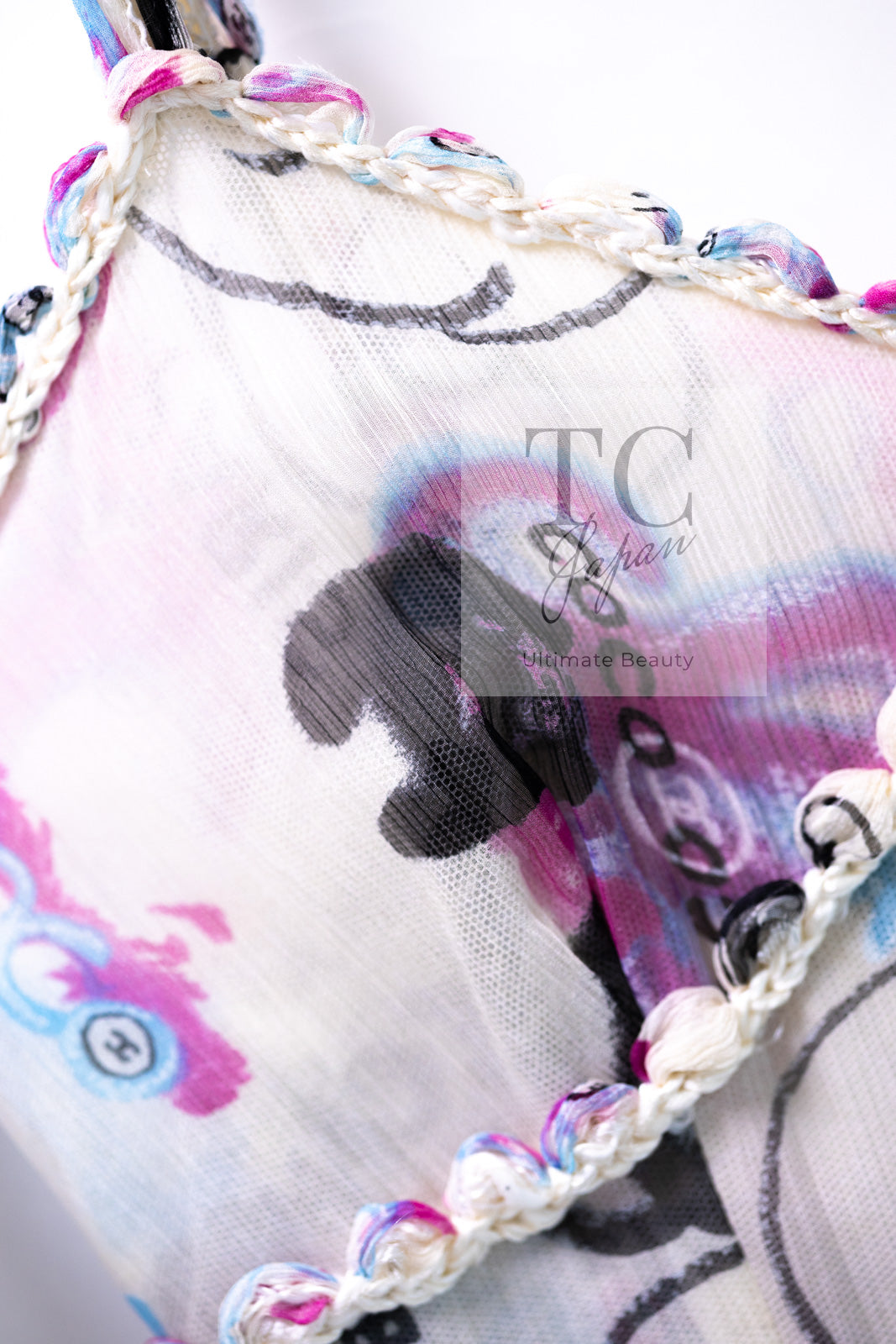 CHANEL 07C White Graffiti CC Logo Tweed Dress 36 シャネル ホワイト グラフィティ ロゴ ツイード ワンピース 即発