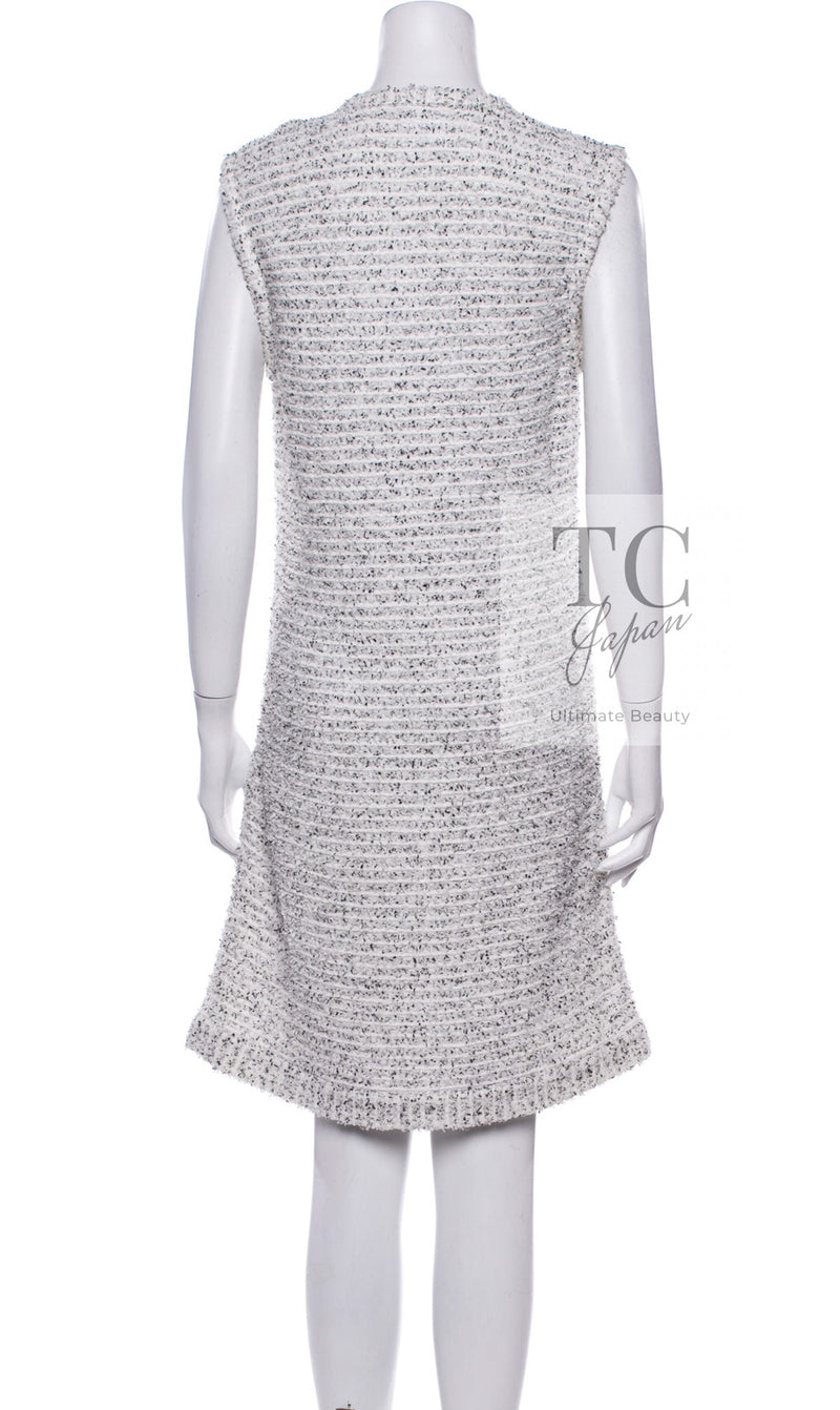 CHANEL 16PS White Gray Sleeveless CC Buttons Stretch Knit Dress 36 シャネル ホワイト グレー ストレッチ ノースリーブ CC ボタン ニット ワンピース 即発
