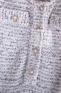 CHANEL 16PS White Gray Sleeveless CC Buttons Stretch Knit Dress 36 シャネル ホワイト グレー ストレッチ ノースリーブ CC ボタン ニット ワンピース 即発