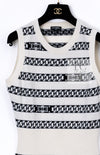 CHANEL 17PS Ivory Black Chain Turn Lock Pattern Cashmere Knit Dress 36 シャネル アイボリー ブラック チェーン & ターンロック 柄 カシミヤ ニット ワンピース 即発
