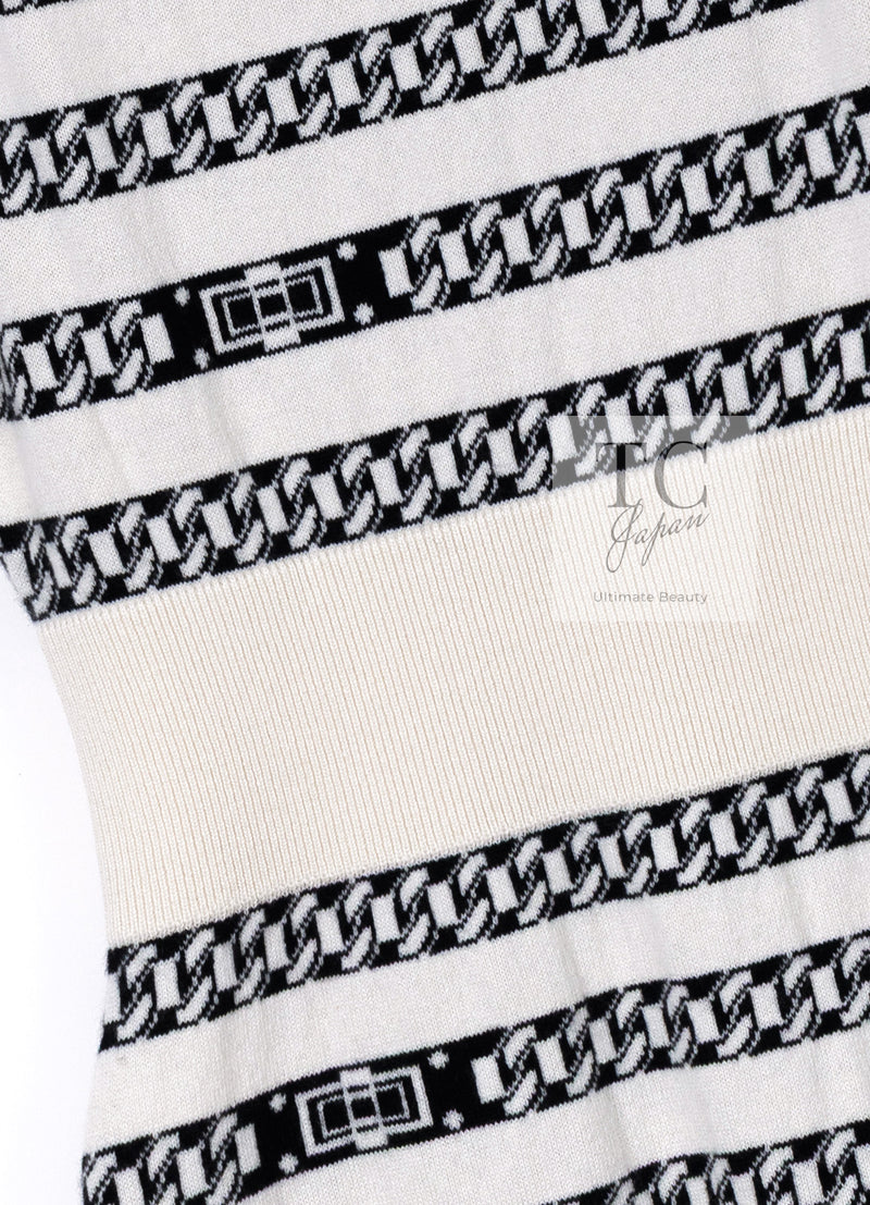 CHANEL 17PS Ivory Black Chain Turn Lock Pattern Cashmere Knit Dress 36 シャネル アイボリー ブラック チェーン & ターンロック 柄 カシミヤ ニット ワンピース 即発