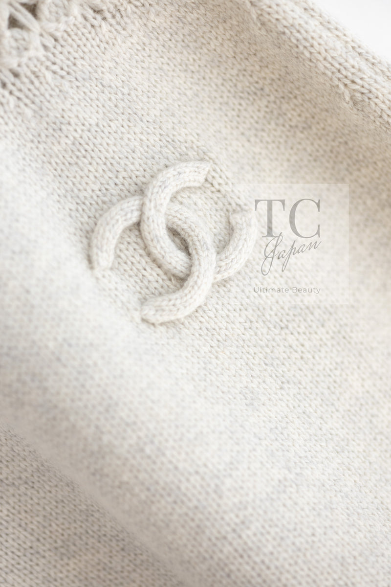 CHANEL 09A Beige Wool Cashmere CC Logo Knit Dress 34 シャネル ベージュ ウール カシミア CC ロゴ ニット ワンピース 即発