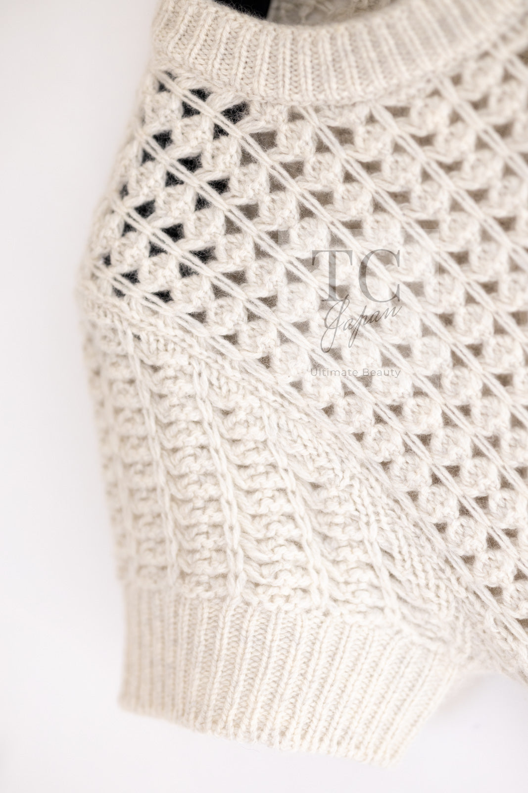 CHANEL 09A Beige Wool Cashmere CC Logo Knit Dress 34 シャネル ベージュ ウール カシミア CC ロゴ ニット ワンピース 即発
