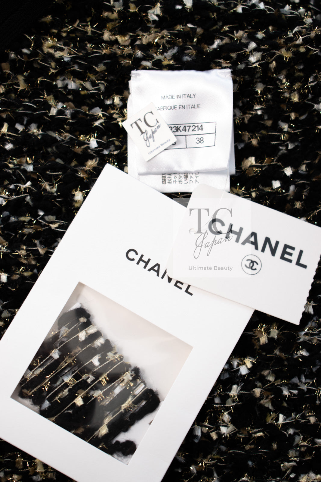 CHANEL 19PF Black Gold Wool Knit Dress 38 シャネル ブラック ゴールド ウール ニット ワンピース 即発