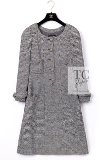 CHANEL 12PF Paris Bombay Black White Metallic Tweed Dress 38 シャネル ブラック ホワイト メタリック ツイード ワンピース 即発