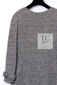 CHANEL 12PF Paris Bombay Black White Metallic Tweed Dress 38 シャネル ブラック ホワイト メタリック ツイード ワンピース