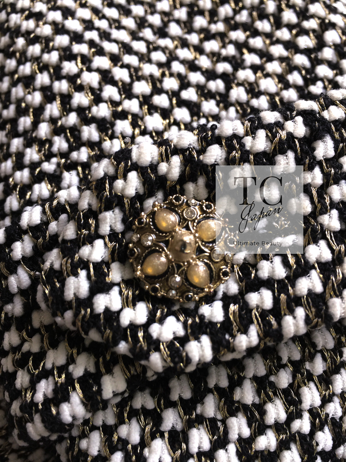 CHANEL 12PF Paris Bombay Black White Metallic Tweed Dress 38 シャネル ブラック ホワイト メタリック ツイード ワンピース 即発