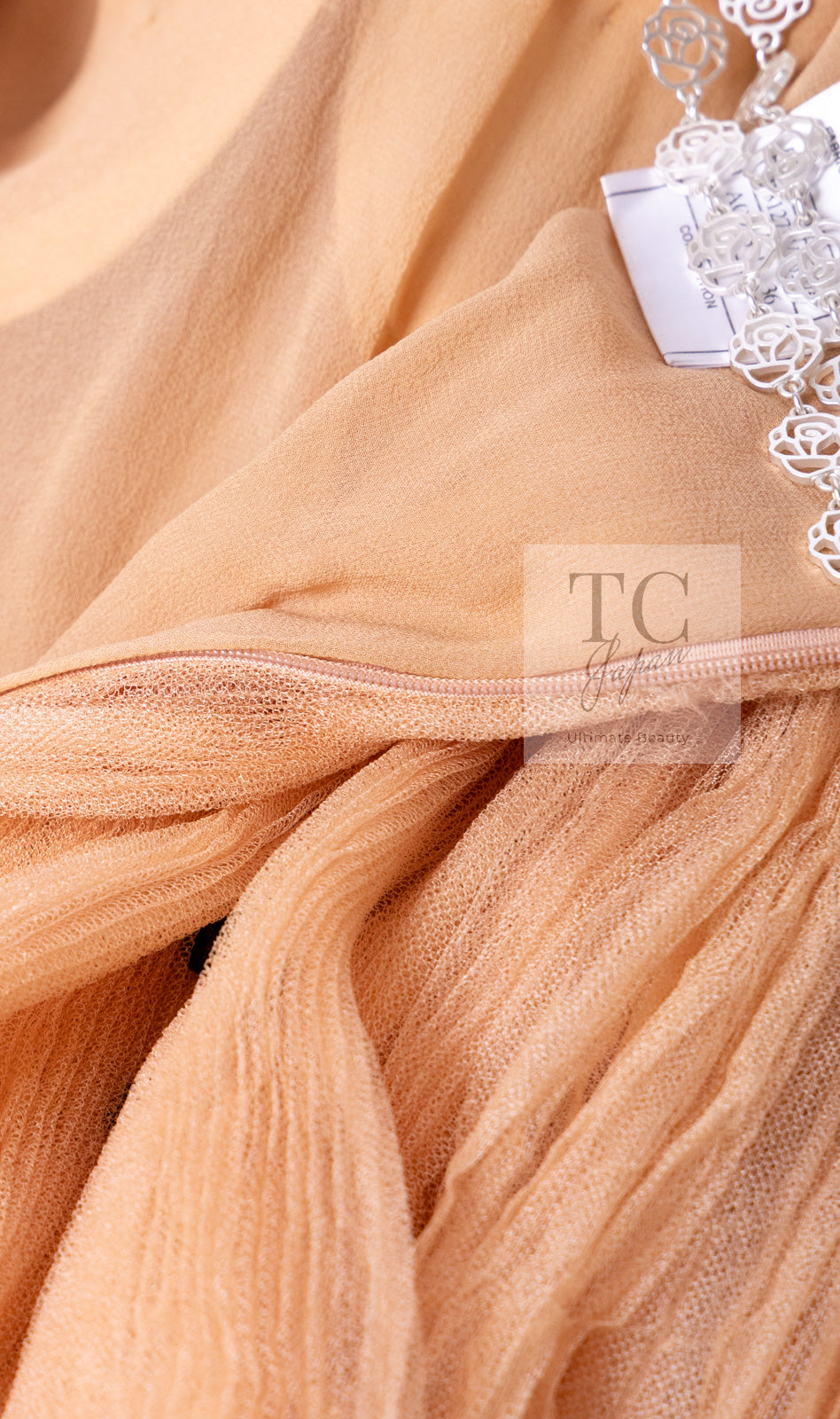 CHANEL 07PF Nude Beige Apricot Chiffon Black Ribbon Dress 34 36 シャネル ヌード ベージュ アプリコット シフォン ブラック リボン ワンピース 即発