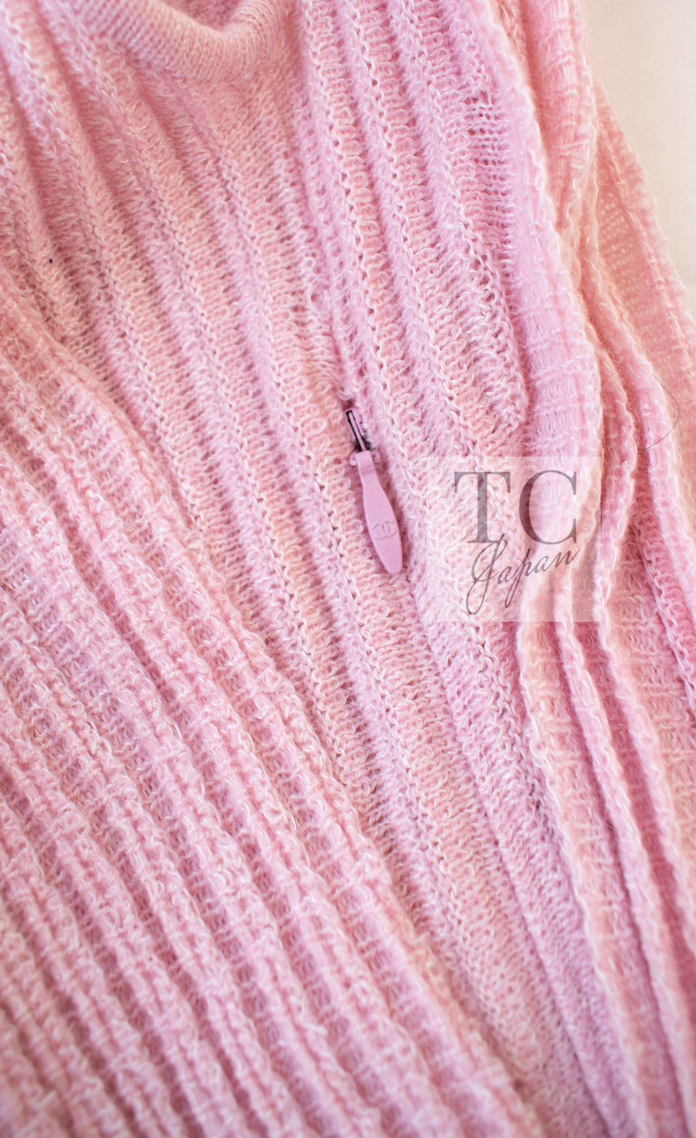 CHANEL 13C Pink Cashmere Linen Ruffle Knit A-Line Dress 34 シャネル ピンク カシミア リネン Aライン ニット ワンピース 即発