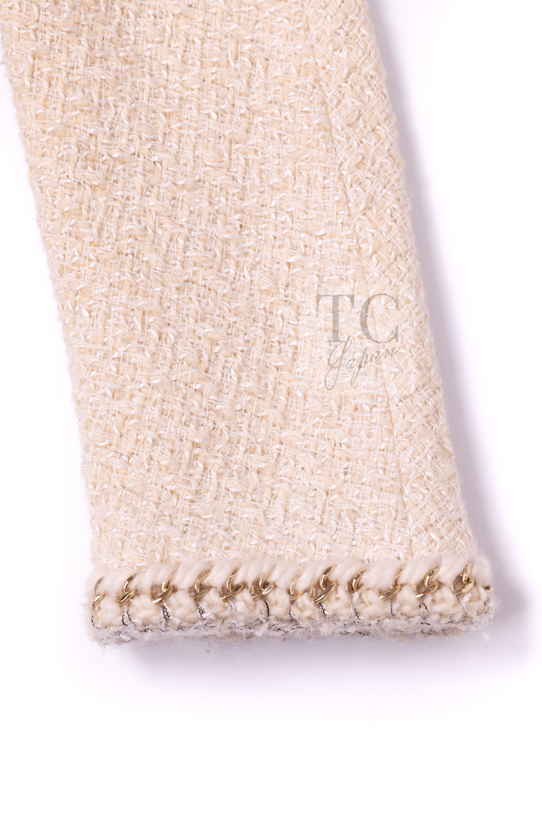 CHANEL Dress 11A Ivory Gold Chain Trim Wool Tweed 38 シャネル ワンピース アイボリー ゴールド チェーン トリム ウール ツイード