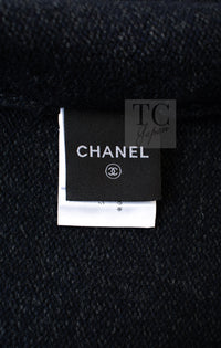 CHANEL 09A Black Dark Navy Wool Cashmere CC Logo Knit Dress 38 17