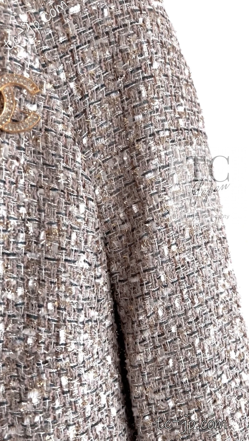CHANEL 05S Beige Gold Silver Metallic Tweed Jacket Skirt Suit 44 46 シャネル ベージュ ゴールド メタリック ルサージュ ツイード ジャケット スカート スーツ 即発