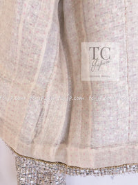 CHANEL 05S Beige Gold Silver Metallic Tweed Jacket Skirt Suit 44 46 シャネル ベージュ ゴールド メタリック ルサージュ ツイード ジャケット スカート スーツ 即発