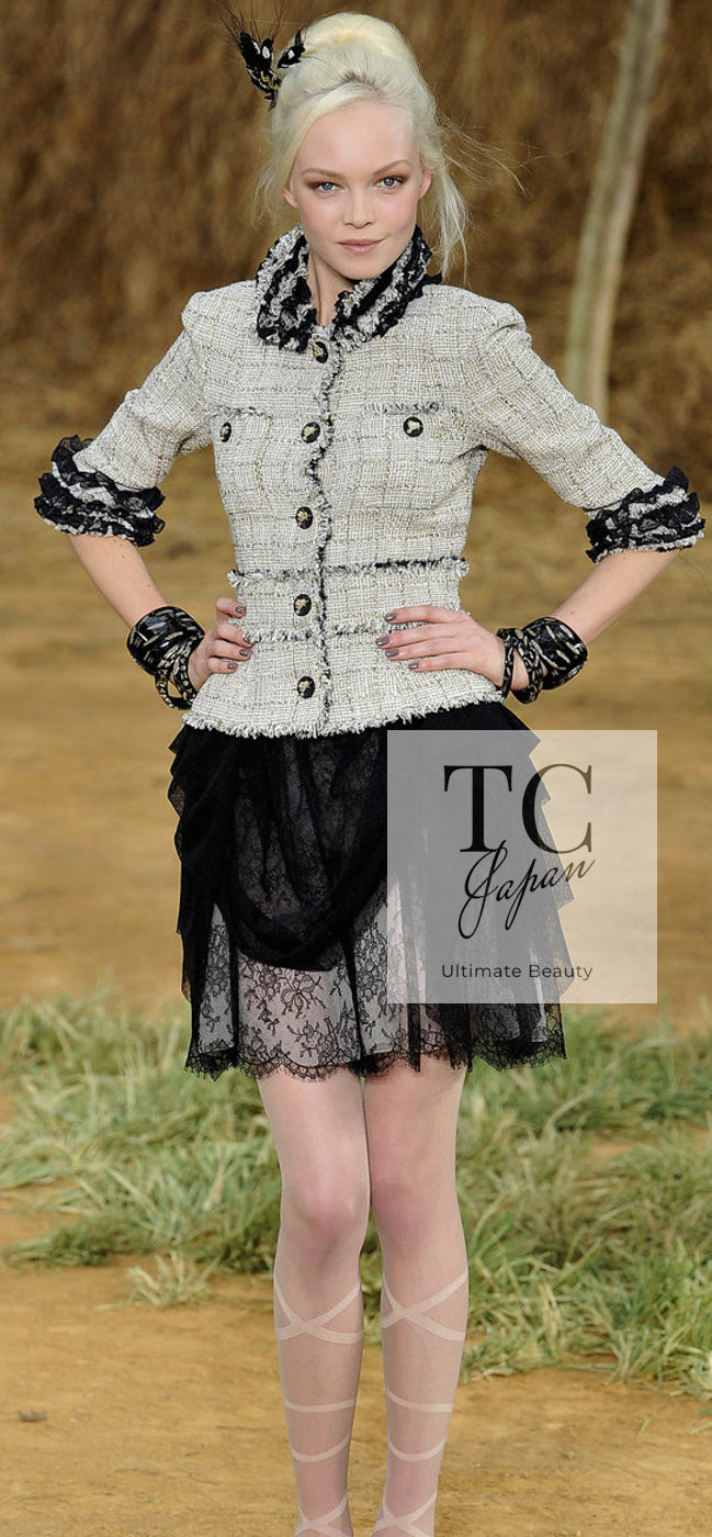 CHANEL 10S Beige Black Cotton Frilled Tweed Jacket 34 36-20