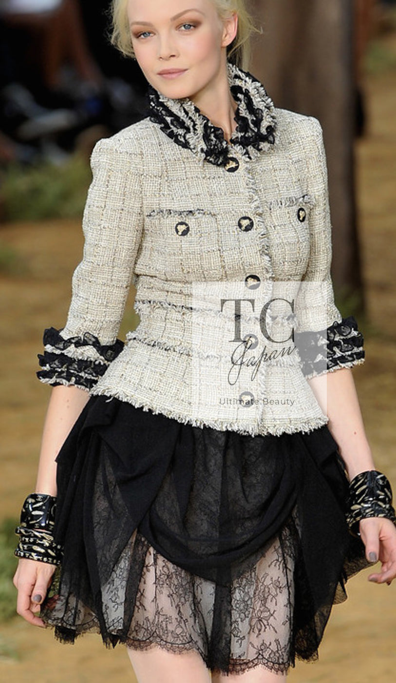 CHANEL 10S Beige Black Cotton Frilled Tweed Jacket 34 36-21