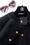 CHANEL Vintage Black Lion Buttons Tweed Jacket Skirt Suit 36 38 シャネル ヴィンテージ ブラック ライオンボタン ツイード ジャケット スカート スーツ 即発