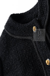 CHANEL Vintage Black Lion Buttons Tweed Jacket Skirt Suit 36 38 シャネル ヴィンテージ ブラック ライオンボタン ツイード ジャケット スカート スーツ 即発
