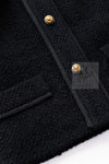 CHANEL Vintage Black Lion Buttons Tweed Jacket Skirt Suit 36 38 シャネル ヴィンテージ ブラック ライオンボタン ツイード ジャケット スカート スーツ 即発
