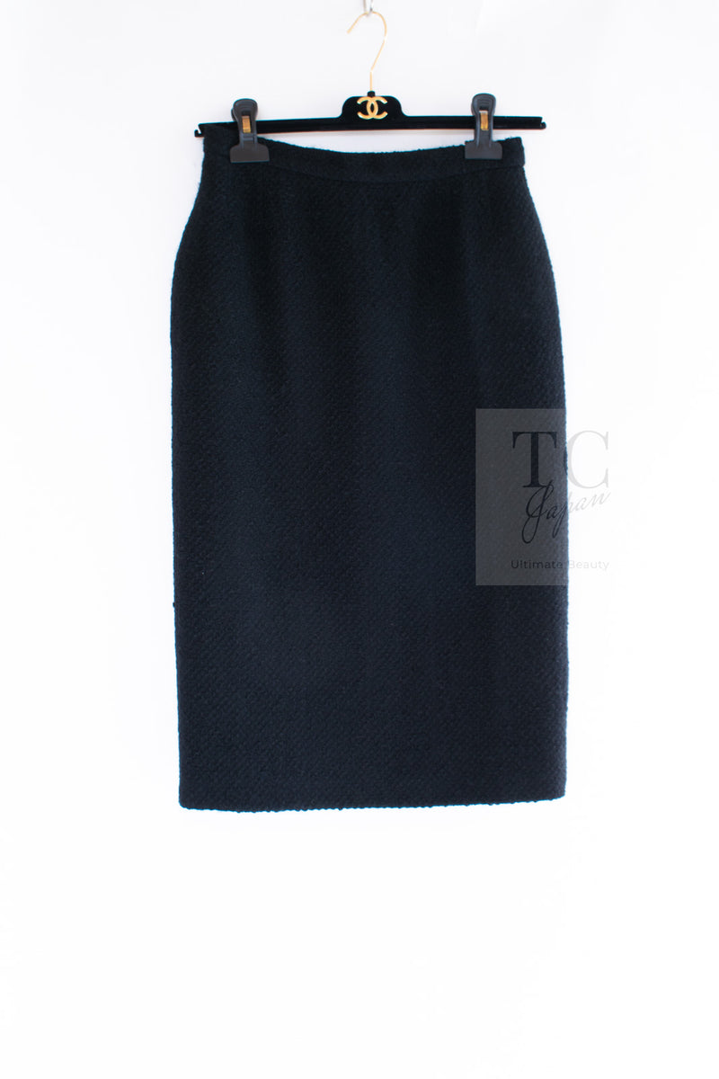 CHANEL Vintage Black Lion Buttons Tweed Jacket Skirt Suit 36 38 シャネル ヴィンテージ ブラック ライオンボタン ツイード ジャケット スカート スーツ 即発