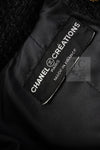 CHANEL Vintage Black Lion Buttons Tweed Jacket Skirt Suit 36 38 シャネル ヴィンテージ ブラック ライオンボタン ツイード ジャケット スカート スーツ 即発