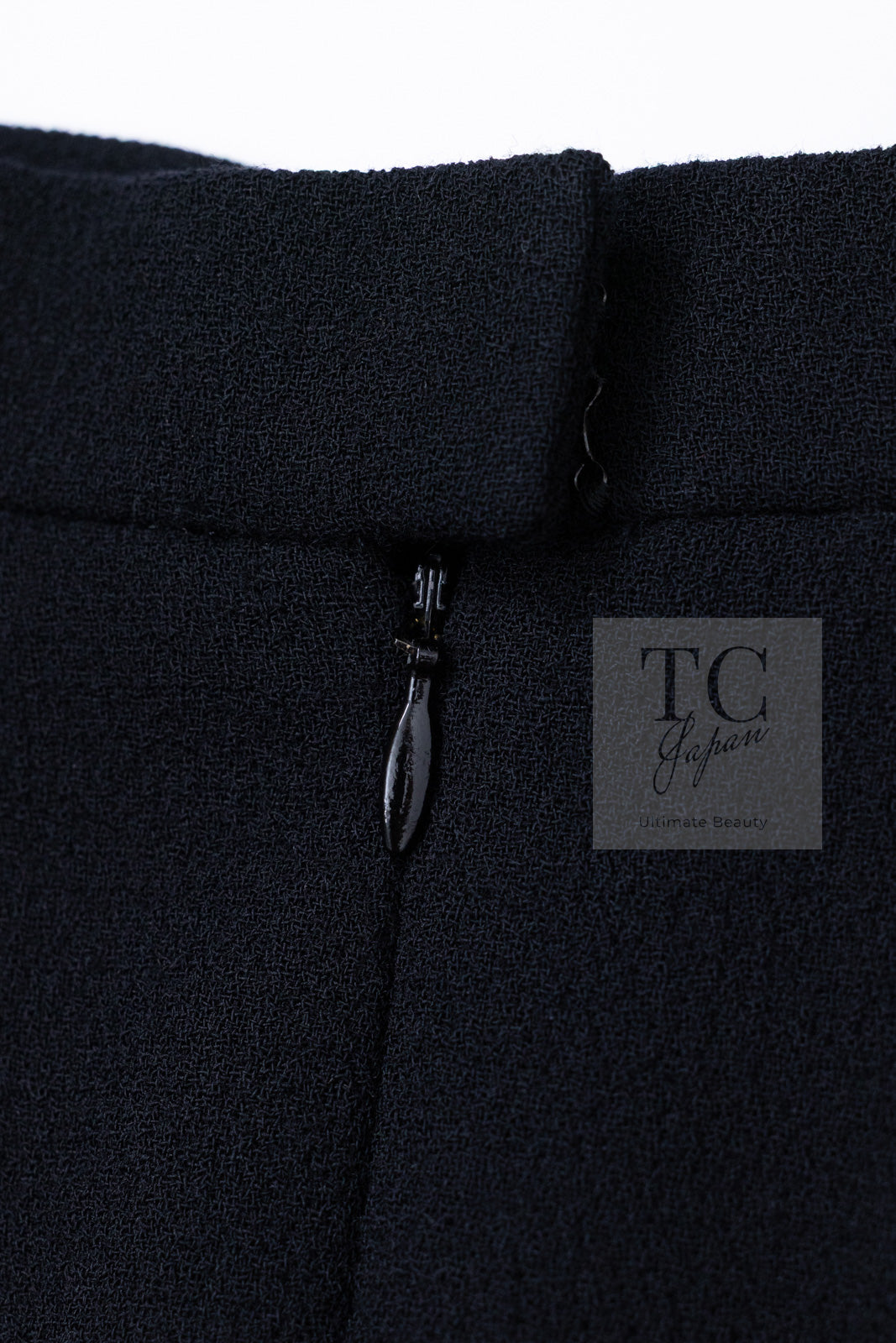 CHANEL 95A Vintage Black Hourglass Wool Jacket Skirt Suit 38 シャネル ヴィンテージ ブラック アワーグラス ウール ジャケット スカート スーツ 即発