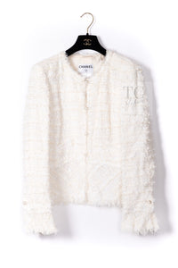 CHANEL 05S Ivory White Pearl Buttons Lesage Tweed Jacket Skirt Suit 40 42 シャネル アイボリー ホワイト パール CC ボタン ルサージュ ツイード ジャケット スカート スーツ 即発