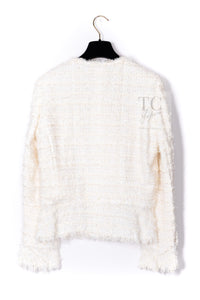 CHANEL 05S Ivory White Pearl Buttons Lesage Tweed Jacket Skirt Suit 40 42 シャネル アイボリー ホワイト パール CC ボタン ルサージュ ツイード ジャケット スカート スーツ 即発