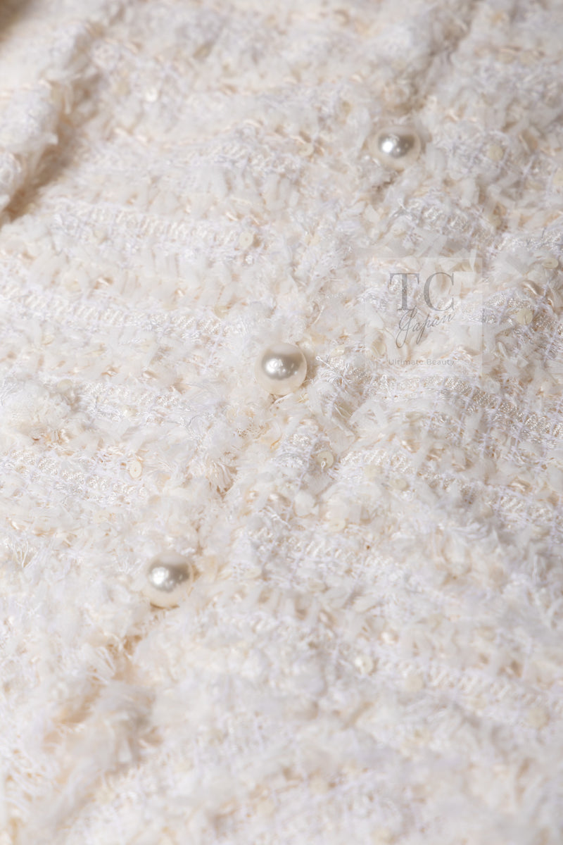 CHANEL 05S Ivory White Pearl Buttons Lesage Tweed Jacket Skirt Suit 40 42 シャネル アイボリー ホワイト パール CC ボタン ルサージュ ツイード ジャケット スカート スーツ 即発
