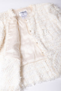 CHANEL 05S Ivory White Pearl Buttons Lesage Tweed Jacket Skirt Suit 40 42 シャネル アイボリー ホワイト パール CC ボタン ルサージュ ツイード ジャケット スカート スーツ 即発