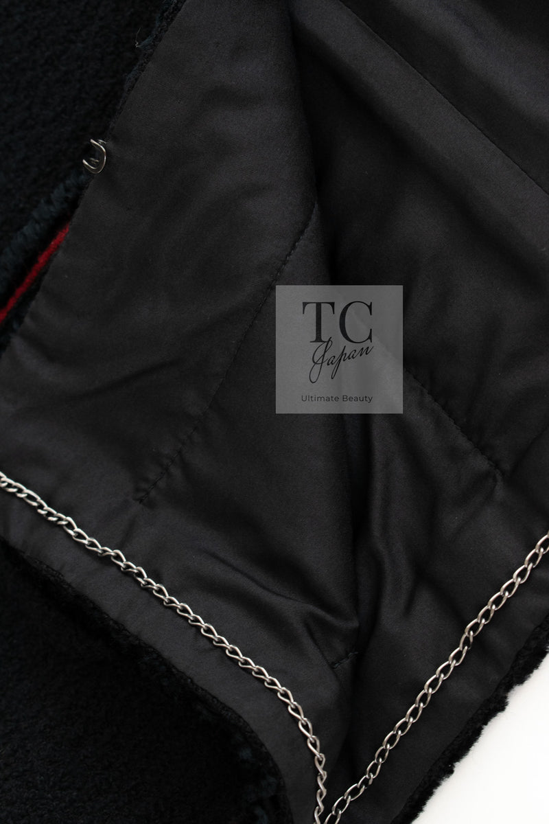 CHANEL 09PF Black Red Trim Moscow Wool Tweed Jacket Skirt Suit 38 シャネル ブラック レッド トリム ロマノフ ウール ツイード ジャケット スカート スーツ 即発