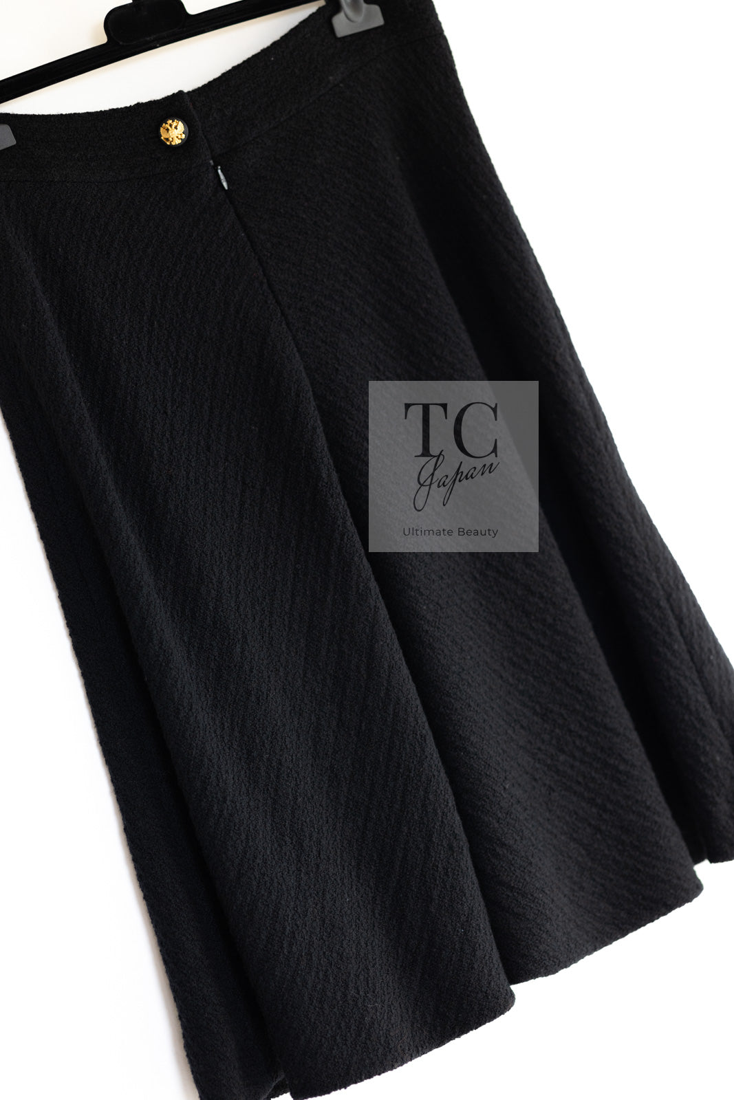 CHANEL 09PF Black Red Trim Moscow Wool Tweed Jacket Skirt Suit 38 シャネル ブラック レッド トリム ロマノフ ウール ツイード ジャケット スカート スーツ 即発