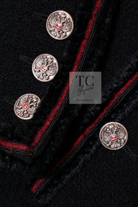 CHANEL 09PF Black Red Trim Moscow Wool Tweed Jacket Skirt Suit 38 シャネル ブラック レッド トリム ロマノフ ウール ツイード ジャケット スカート スーツ 即発