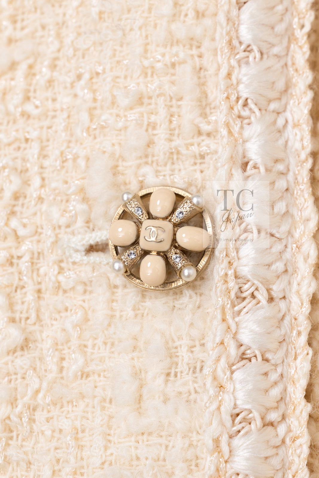 CHANEL 06PF Creme Ivory Wool Mohair Silk Gripoix Tweed Jacket Skirt Suit 34 36 シャネル クリーム アイボリー ウール モヘア シルク グリポワ宝石ボタン ツイード ジャケット スカート スーツ 即発