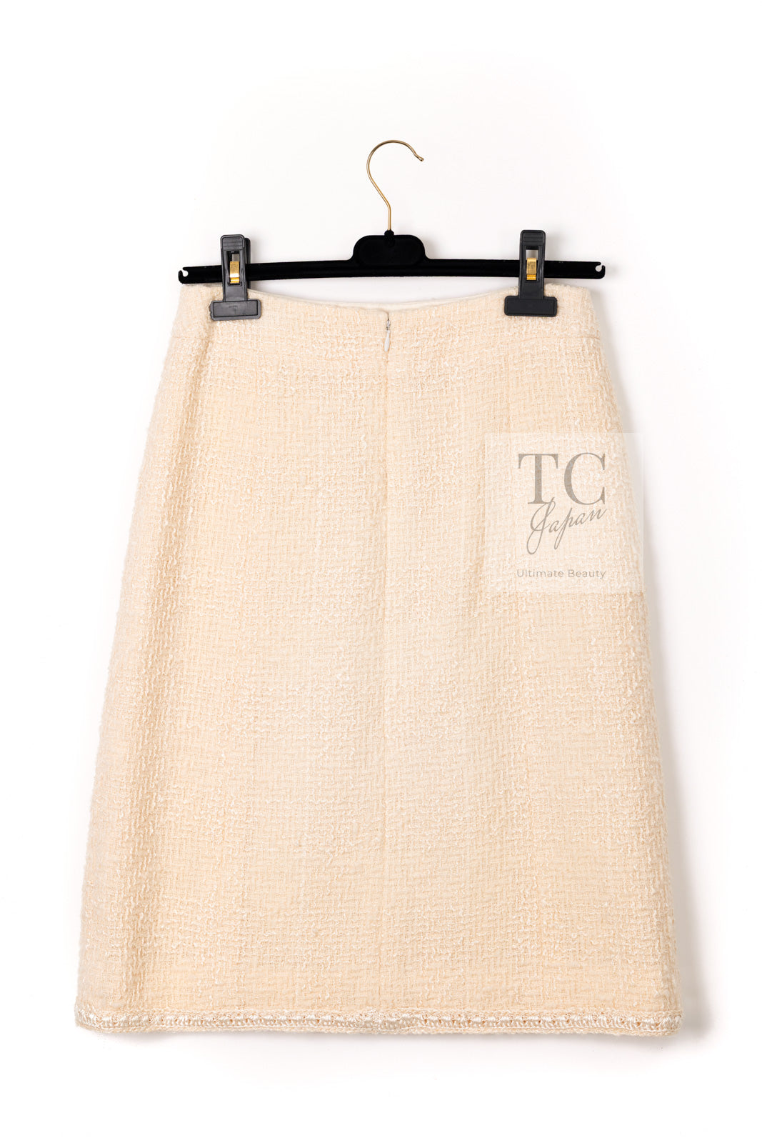 CHANEL 06PF Creme Ivory Wool Mohair Silk Gripoix Tweed Jacket Skirt Suit 34 36 シャネル クリーム アイボリー ウール モヘア シルク グリポワ宝石ボタン ツイード ジャケット スカート スーツ 即発