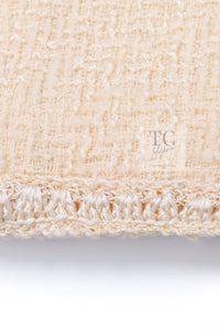 CHANEL 06PF Creme Ivory Wool Mohair Silk Gripoix Tweed Jacket Skirt Suit 34 36 シャネル クリーム アイボリー ウール モヘア シルク グリポワ宝石ボタン ツイード ジャケット スカート スーツ 即発