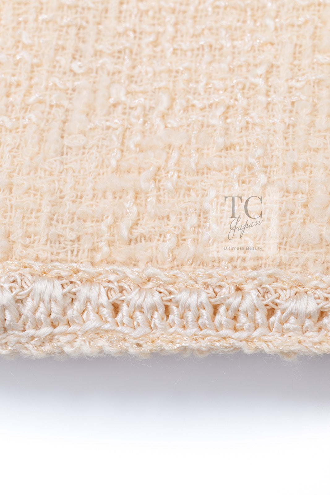 CHANEL 06PF Creme Ivory Wool Mohair Silk Gripoix Tweed Jacket Skirt Suit 34 36 シャネル クリーム アイボリー ウール モヘア シルク グリポワ宝石ボタン ツイード ジャケット スカート スーツ 即発