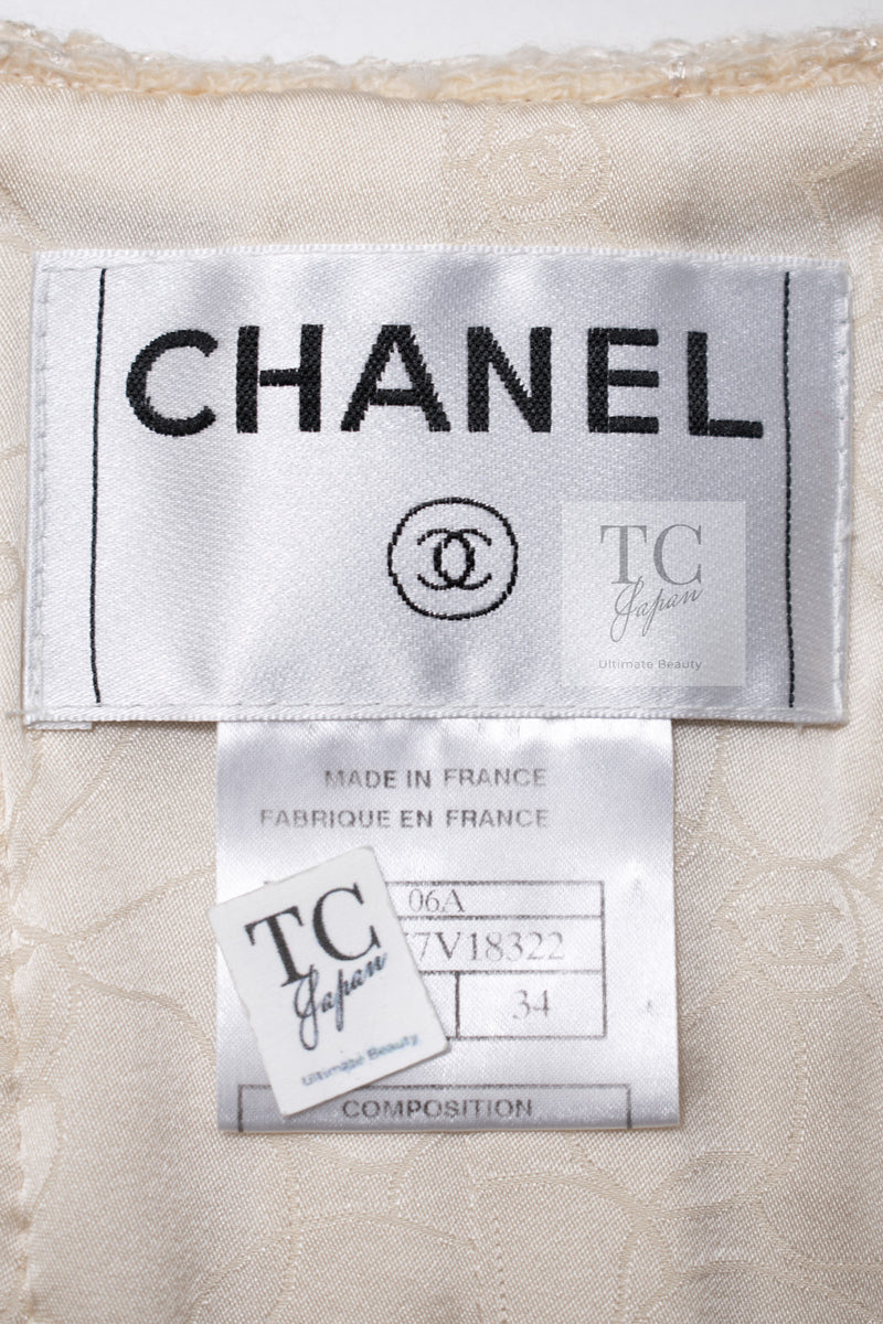 CHANEL 06PF Creme Ivory Wool Mohair Silk Gripoix Tweed Jacket Skirt Suit 34 36 シャネル クリーム アイボリー ウール モヘア シルク グリポワ宝石ボタン ツイード ジャケット スカート スーツ 即発