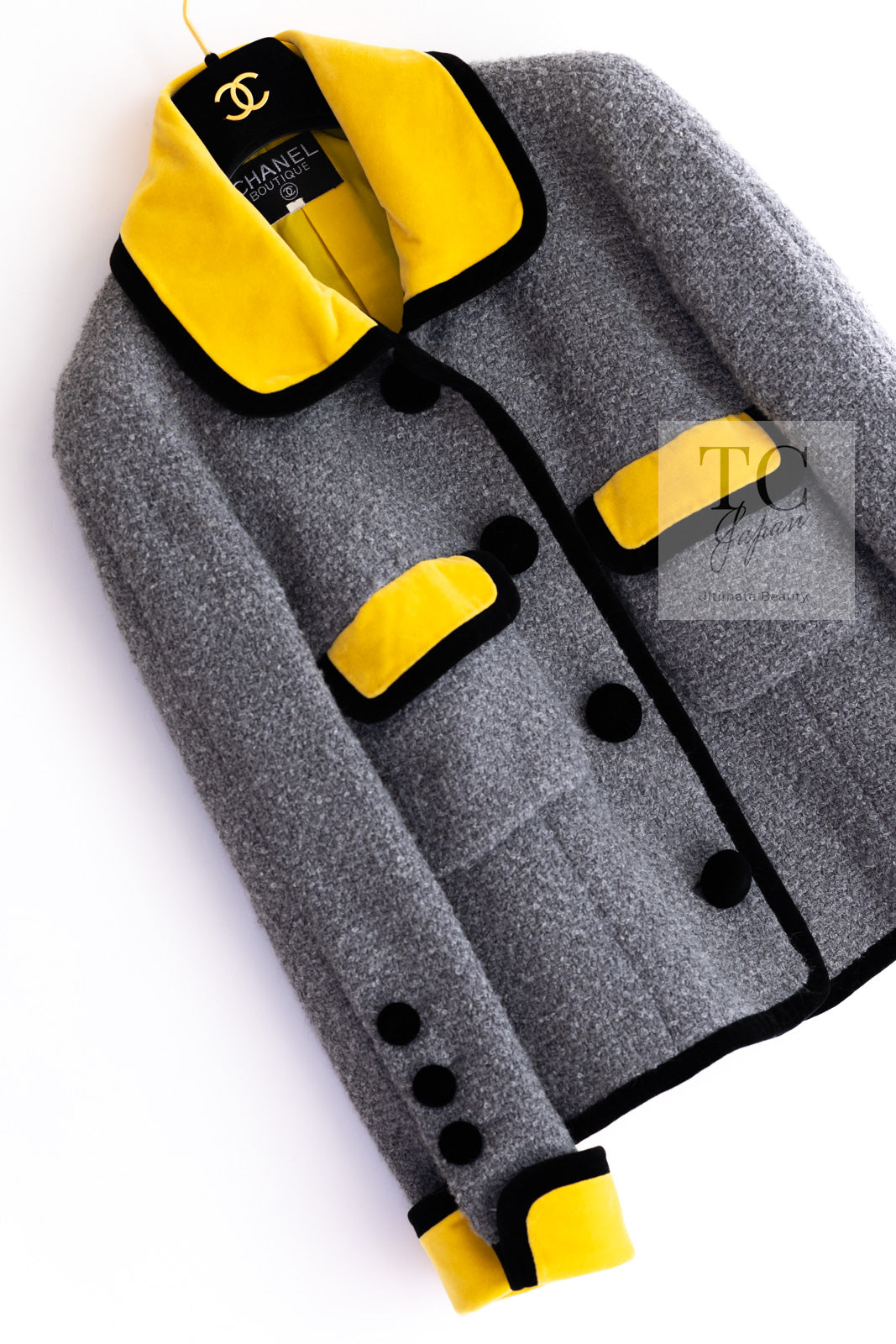 CHANEL 90A Vintage Gray Yellow Trim Velvet Tweed Jacket 38 シャネル ヴィンテージ グレー イエロー トリム ベルベット ツイード ジャケット 即発