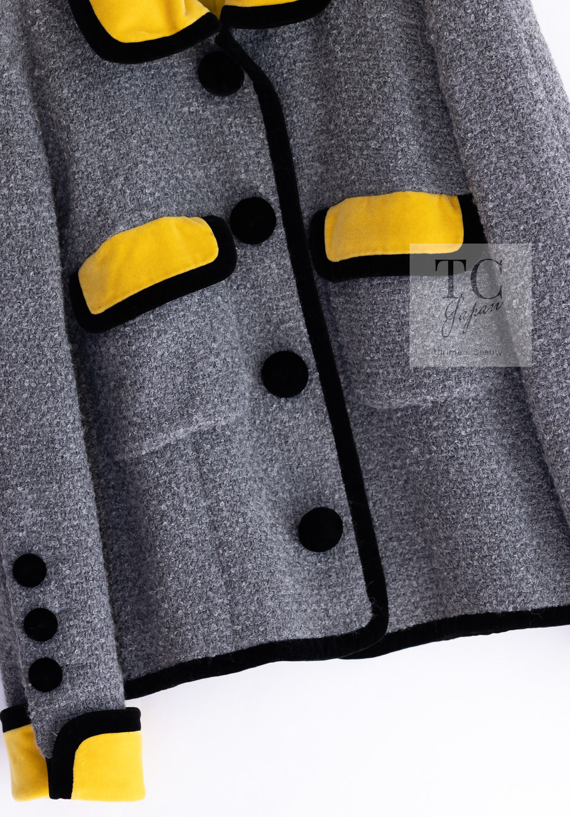 CHANEL 90A Vintage Gray Yellow Trim Velvet Tweed Jacket 38 シャネル ヴィンテージ グレー イエロー トリム ベルベット ツイード ジャケット 即発