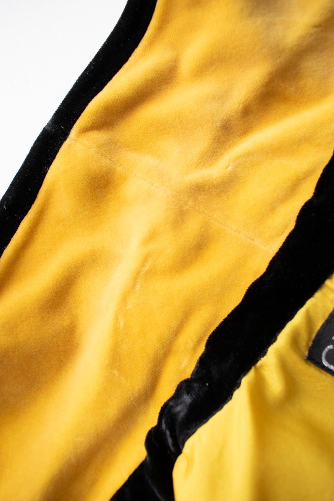CHANEL 90A Vintage Gray Yellow Trim Velvet Tweed Jacket 38 シャネル ヴィンテージ グレー イエロー トリム ベルベット ツイード ジャケット 即発