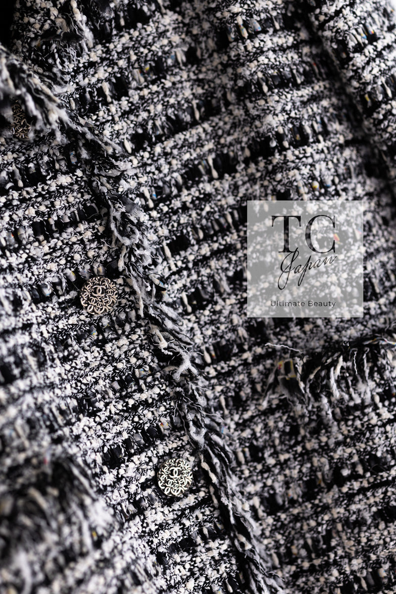 CHANEL 04S Black White Fringe Lesage Jacket Skirt Suit 38 シャネル ブラック ホワイト フリンジ ルサージュ ツイード ジャケット スカート スーツ 即発