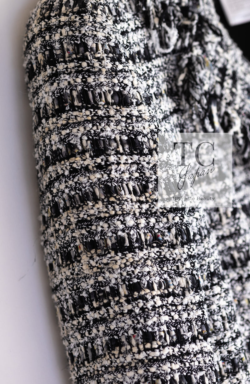 CHANEL 04S Black White Fringe Lesage Jacket Skirt Suit 38 シャネル ブラック ホワイト フリンジ ルサージュ ツイード ジャケット スカート スーツ 即発