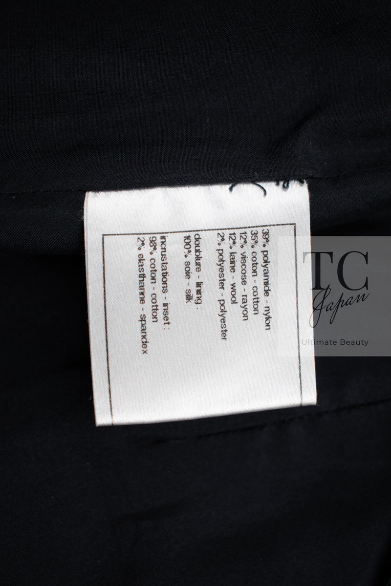 CHANEL 09PF Navy Velvet Satin Tweed Jacket Skirt Suit 40 42 シャネル ネイビー ベルベット サテン ジャケット スカート スーツ 即発