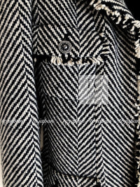 CHANEL 06A Black Herringbone Chevron Wool Tweed Jacket Skirt Suit 34 シャネル ブラック シェベロン ウール ツイード ジャケット スカート スーツ 即発