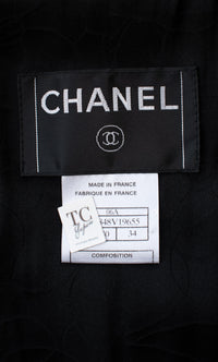 CHANEL 06A Black Herringbone Chevron Wool Tweed Jacket Skirt Suit 34 シャネル ブラック シェベロン ウール ツイード ジャケット スカート スーツ 即発 - TC JAPAN