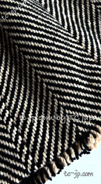 CHANEL 06A Black Herringbone Chevron Wool Tweed Jacket Skirt Suit 34 シャネル ブラック シェベロン ウール ツイード ジャケット スカート スーツ 即発 - TC JAPAN