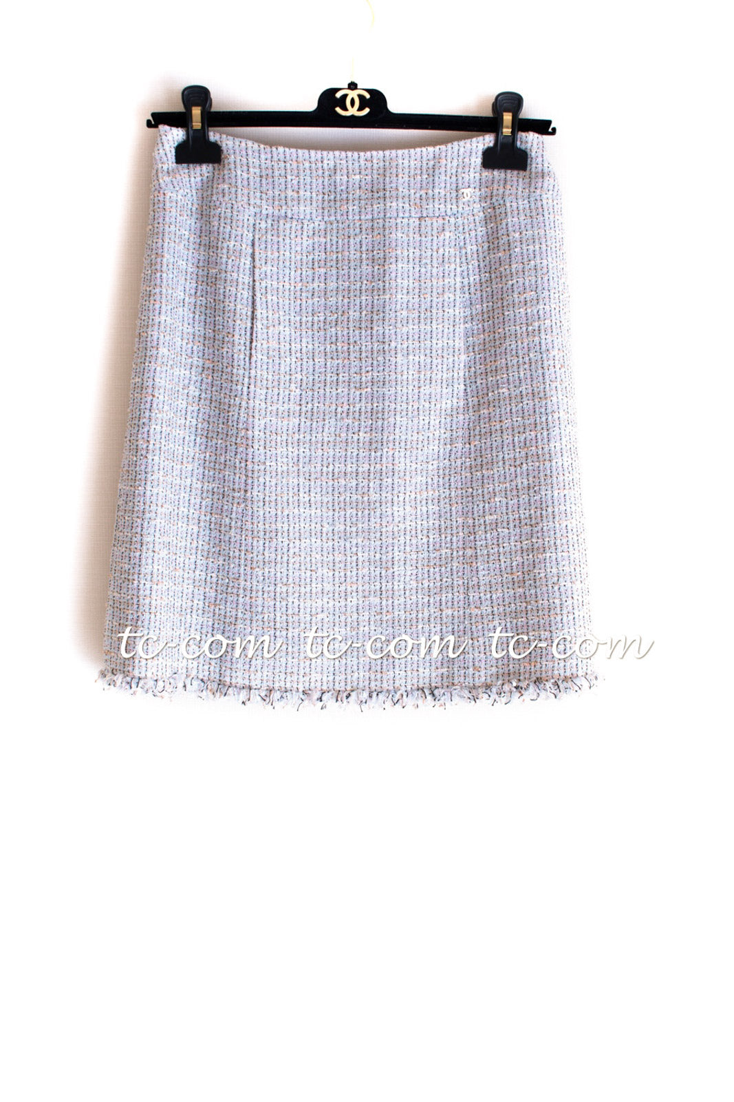 CHANEL 04S Pink Ivory Gray Fringe Collarless Tweed Jacket Skirt Suit 38 42 シャネル ピンク アイボリー フリンジ ノーカラー ツイード ジャケット スカート スーツ 即発