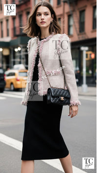 CHANEL 04S Pink Ivory Gray Fringe Collarless Tweed Jacket Skirt Suit 38 42 シャネル ピンク アイボリー フリンジ ノーカラー ツイード ジャケット スカート スーツ 即発