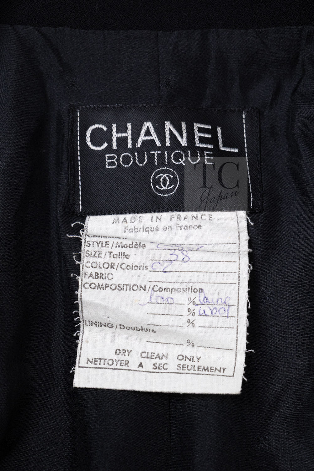 CHANEL Vintage Black Gold CC Buttons Tweed Jacket Skirt Suit 38 20
