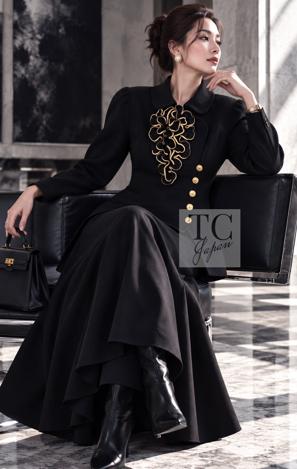 CHANEL Vintage Black Gold CC Buttons Tweed Jacket Skirt Suit 38 12